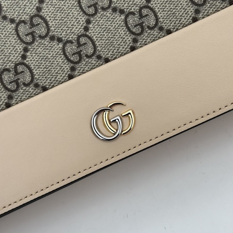 Gucci Wallets & Purse